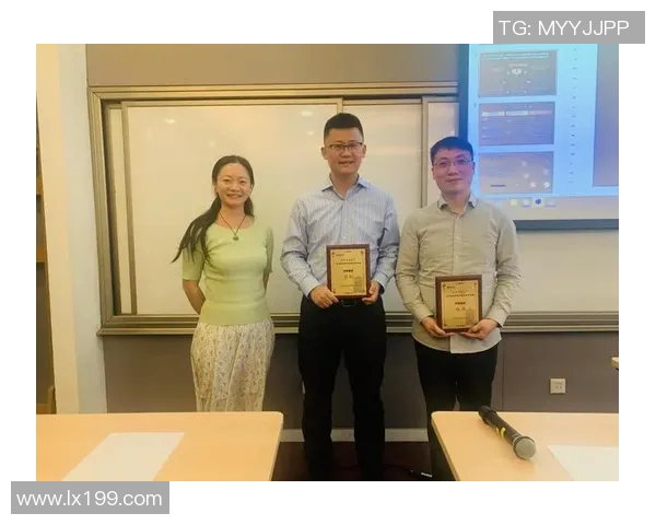 赵伟独家分享英雄联盟游戏技巧与心得体会助你提升段位和游戏体验