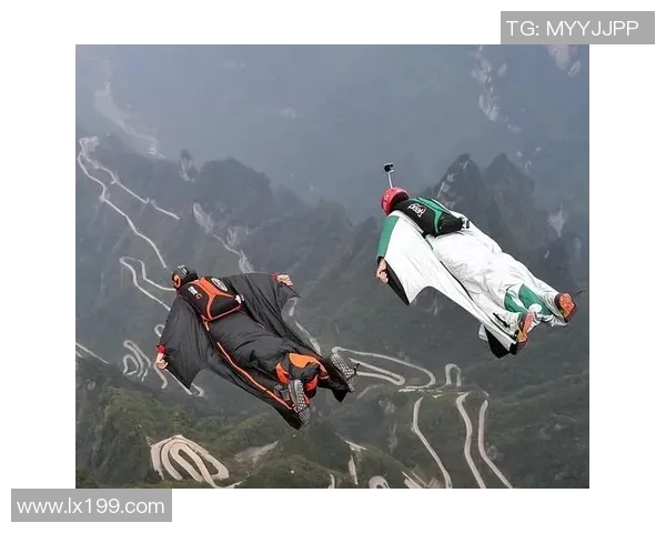 极限运动的魅力与挑战：探秘北京极限运动队的训练与比赛节奏