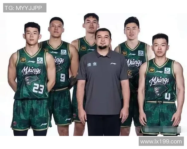 南京排球队的战术变革与球员成长深度解析